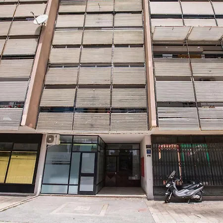 Luna Apartment Split
